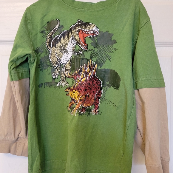 Bundle of 3 Dinsaur Shirts - Picture 6 of 8